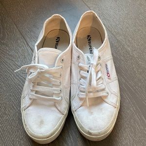Superga Sneakers